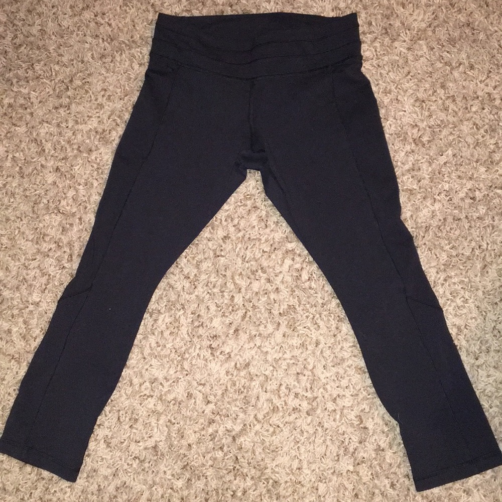 Lululemon cropped leggings